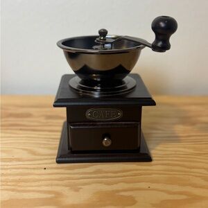 New Retro Mini Coffee Grinder With Hand Crank
